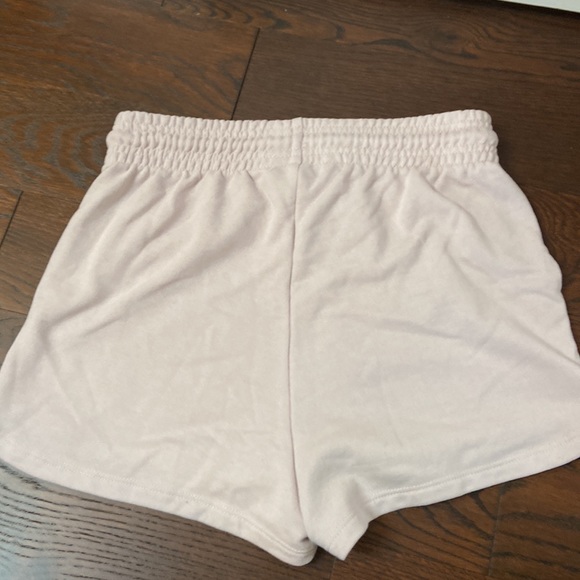 H & M basics sweatshorts - Picture 2 of 2